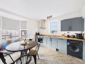 kitchen- click for photo gallery